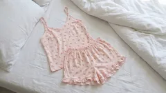 Kolik nocí můžete nosit pyžamo, než ho vyperete: dáme vám přesnou odpověď